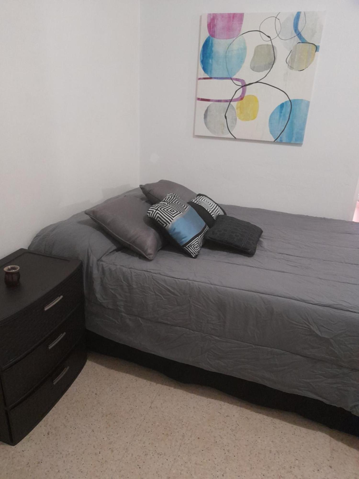 Hermoso Apartamento Frente Aeropuerto De Isla Verde San Juan Extérieur photo