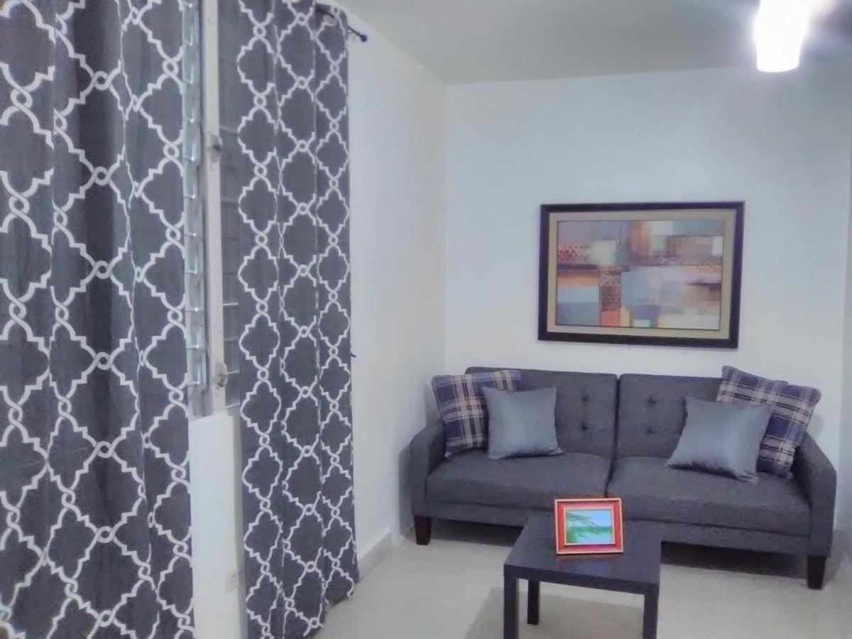 Hermoso Apartamento Frente Aeropuerto De Isla Verde San Juan Extérieur photo